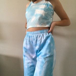 🦋BLUE TIE-DYE SET!🦋 TRENDY! CUTE!